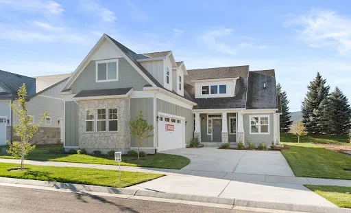 Modern Utah home exterior with upgraded windows